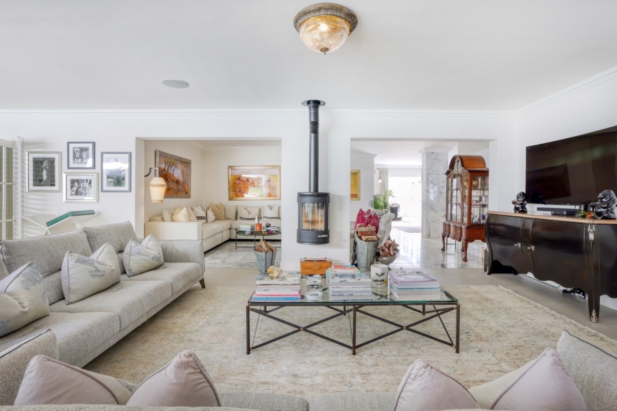 5 Bedroom Property for Sale in Constantia Western Cape